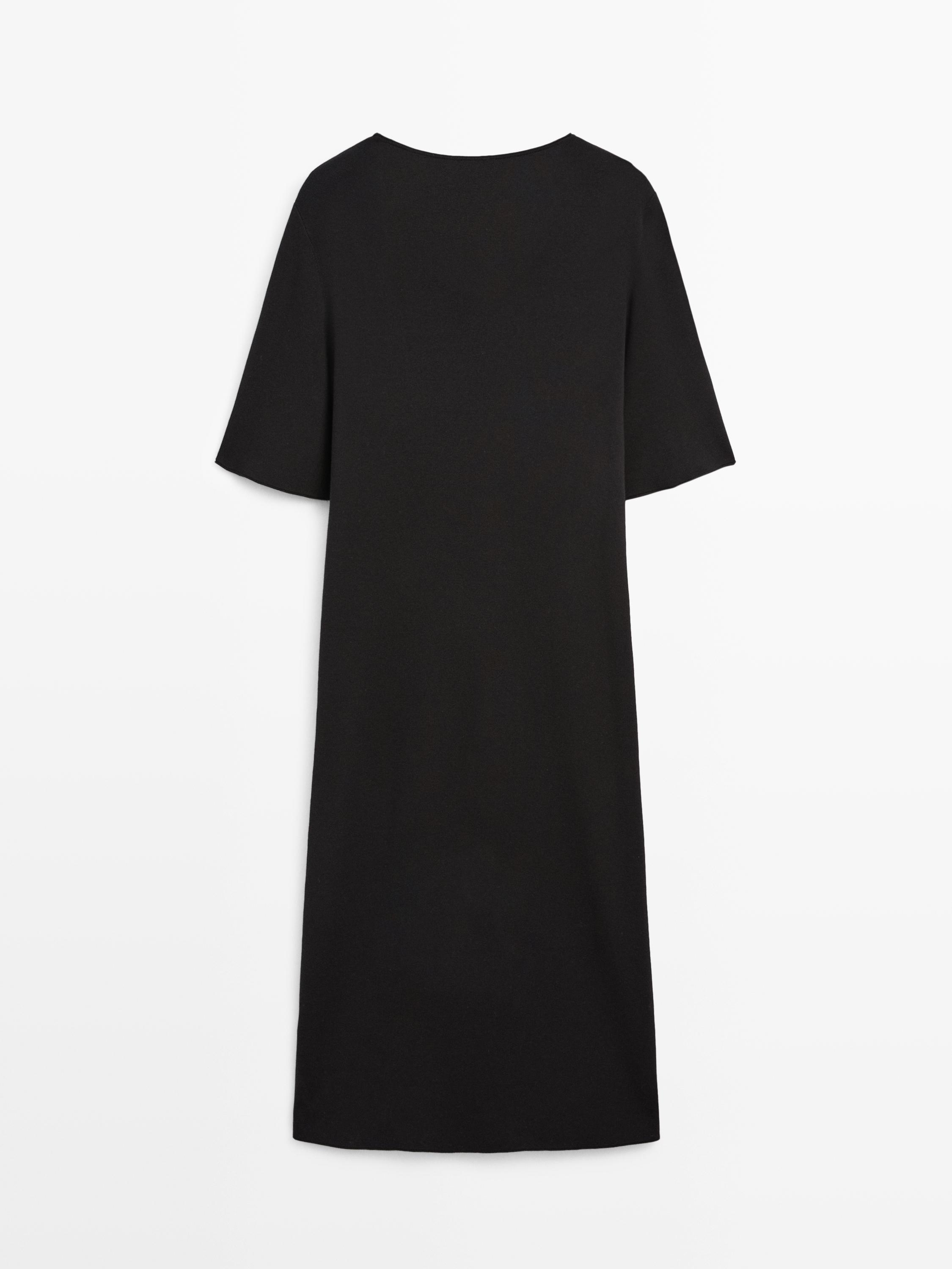 Robe midi détail manches